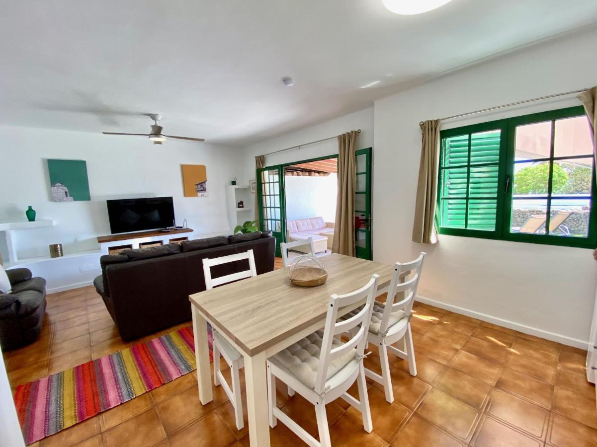 Terracitas 3 Hiru , Coqueto Bungalow Con Ac , Terraza Y Piscina Comunitaria 플라야블랑카 외부 사진